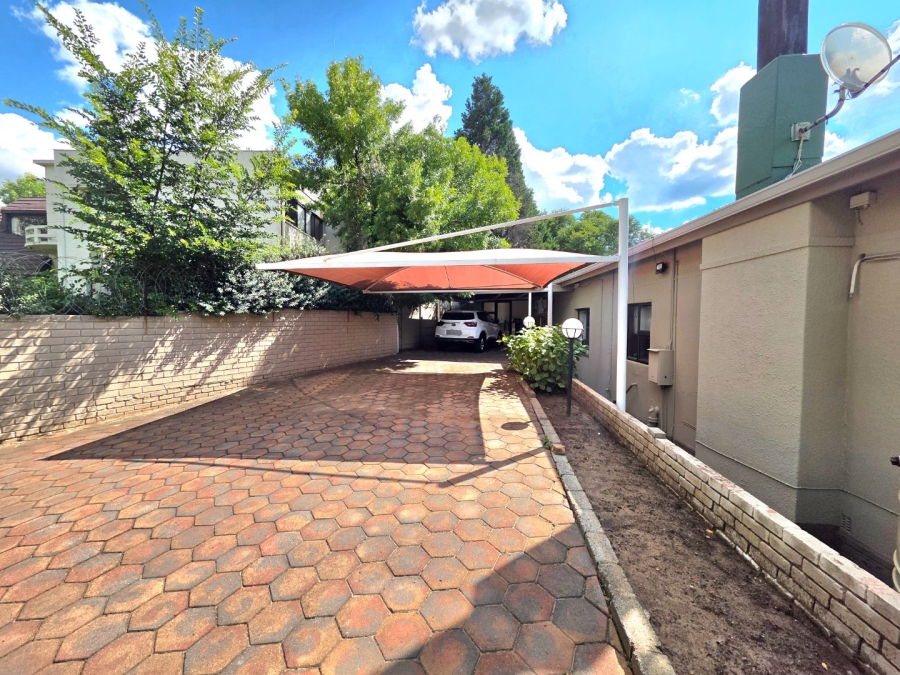 4 Bedroom Property for Sale in Eureka Free State